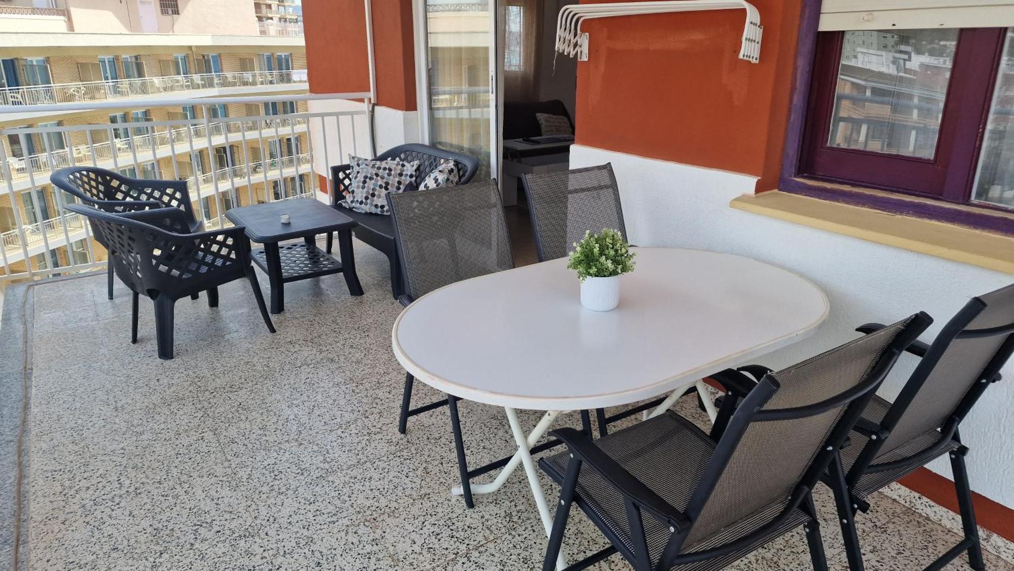 Apartamento De 1 Habitacion Frente Al Mar Y Con Piscina Apartment Benicassim Bagian luar foto