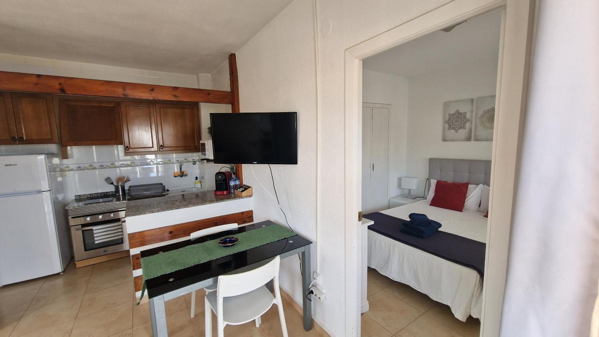 Apartamento De 1 Habitacion Frente Al Mar Y Con Piscina Apartment Benicassim Bagian luar foto